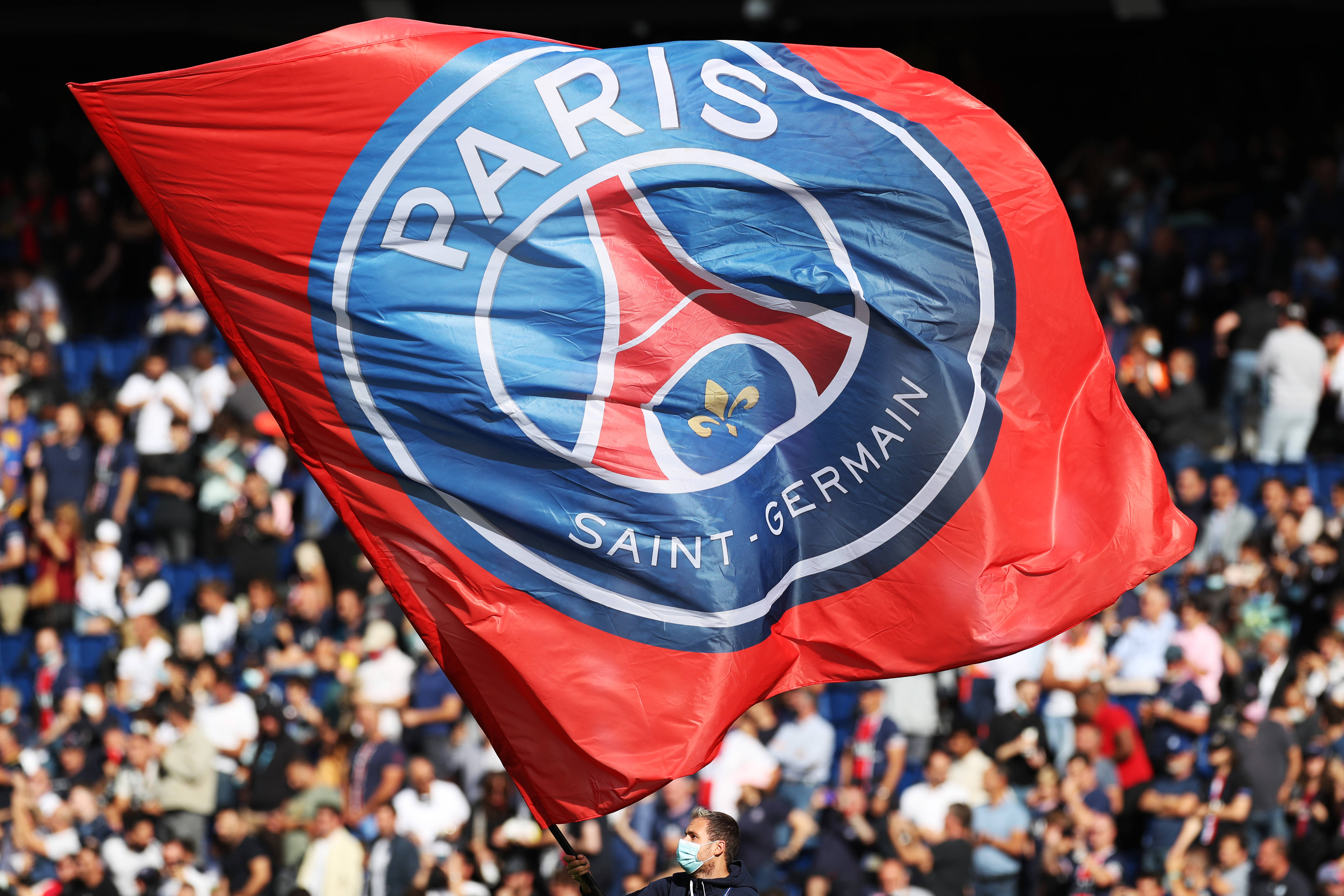 开售即登顶 开售即登顶